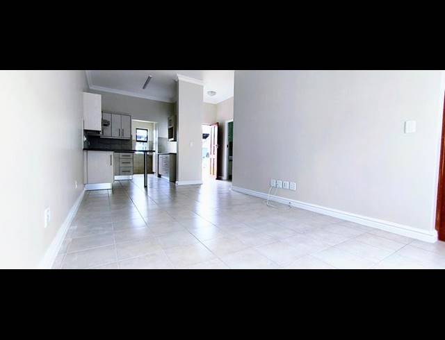 1 BEDROOM TOWNHOUSE FOR SALE IN BLUE MOUNTAIN VILLAGE